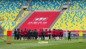成都蓉城vs天津津門虎賽前踩場，德爾加多在列